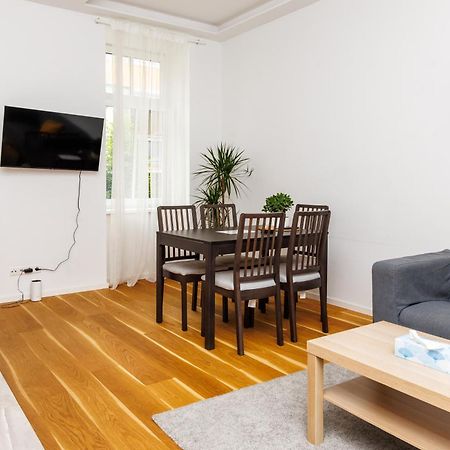 5 Beds 2 Bedrooms Top Apart In Vienna'S Heart Exterior foto